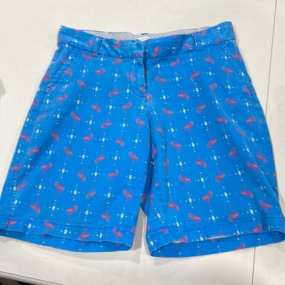 NWOT Crown & Ivy Blue Pink Flamingo shorts.  Size 6 S small